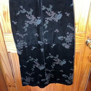 Vintage High Maintenance 90’s/Y2K Velvet/Velour Type Fabric Skirt